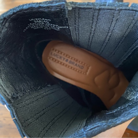 Lucky Brand Women's Wilano Wedge Booties Dark Black Leather Chelsea US 9 EU 40 - Picture 10 of 13